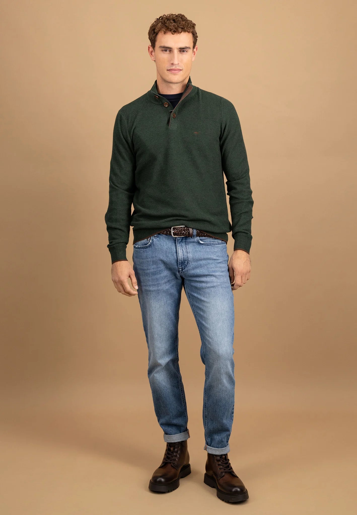 Fynch-Hatton Knitwear - Troyer Button, Structure