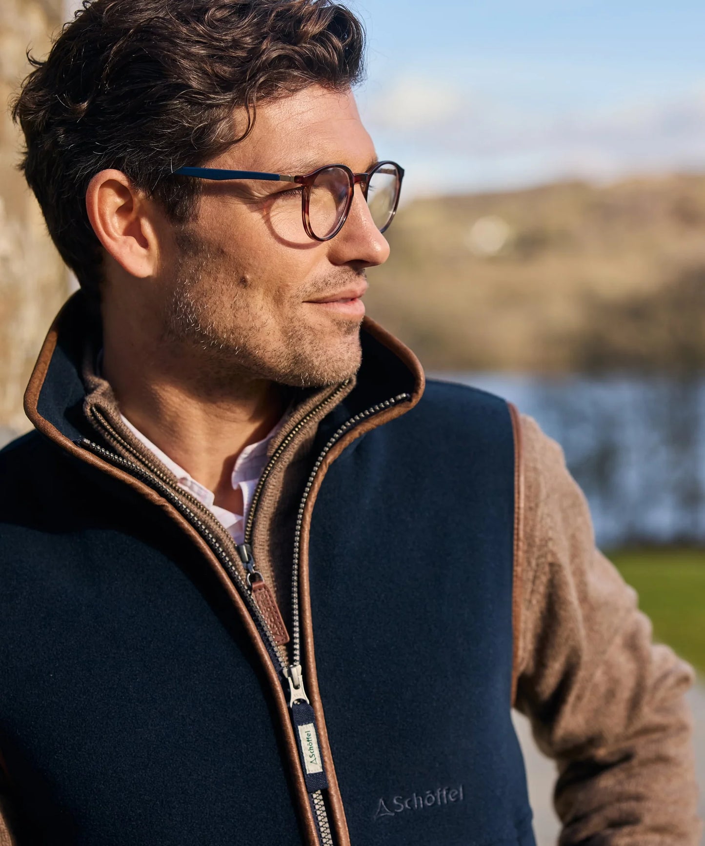 Schoffel Mens Countrywear, the Oakham Fleece Gilet in Navy