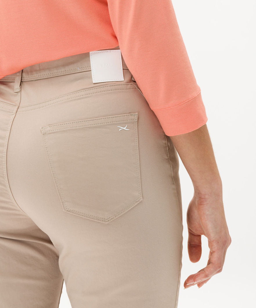 Brax Jeans - The Carola - Five-pocket trousers made from quality sateen colour: 54 sand