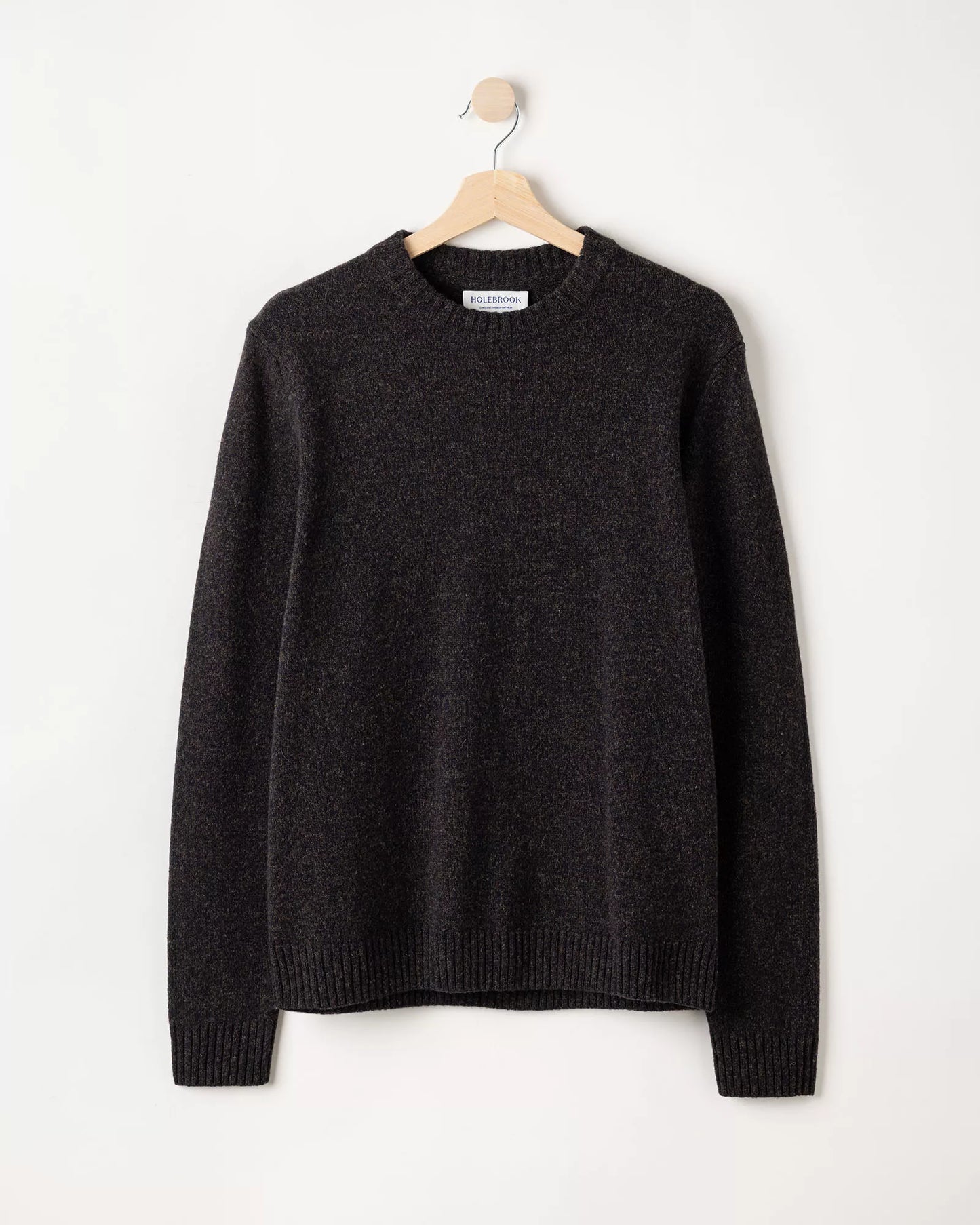 Holebrook Mens, the Charles T-neck in 275-Navy Mel.