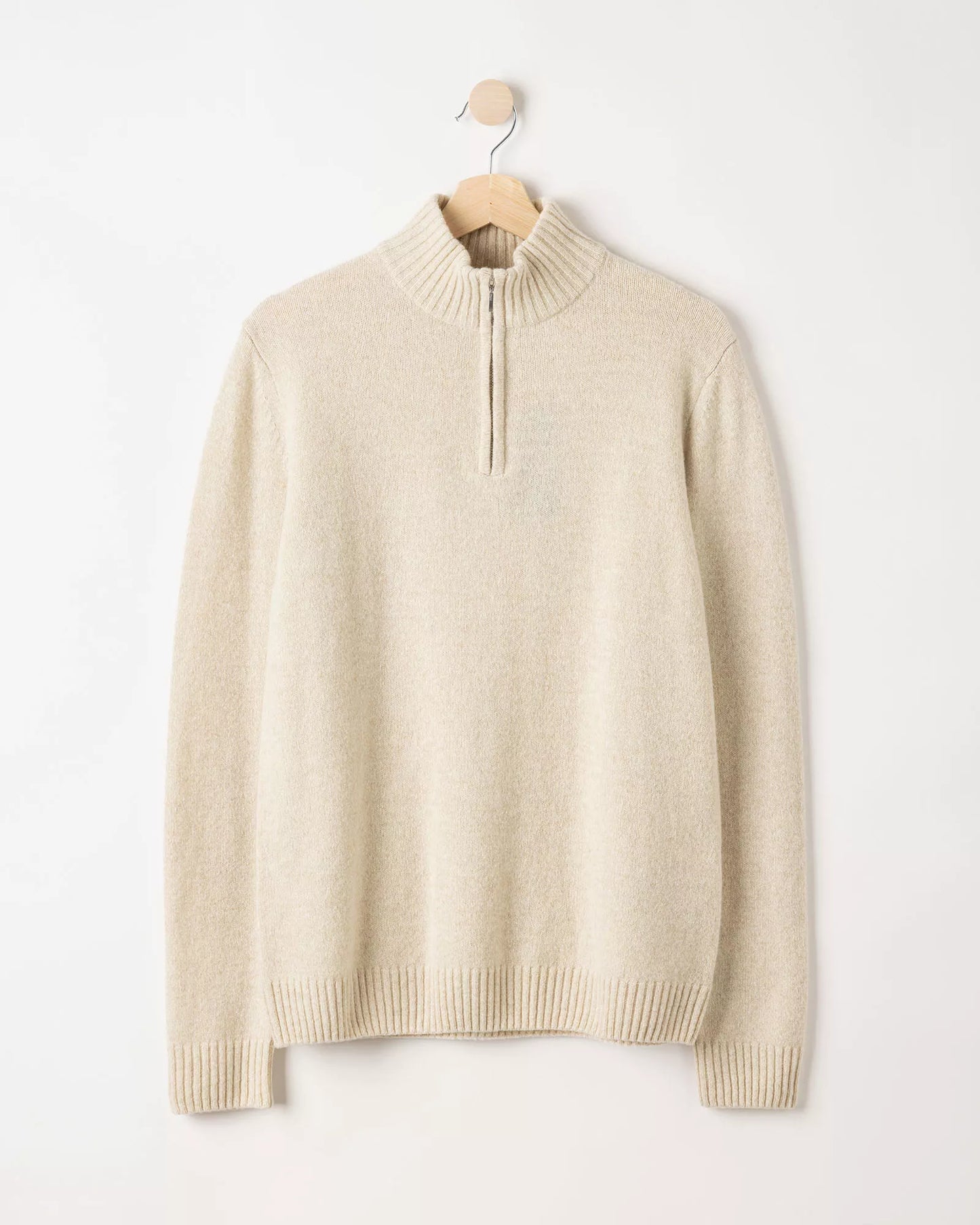 Holebrook Mens, the Charles T-neck in 105-Creme