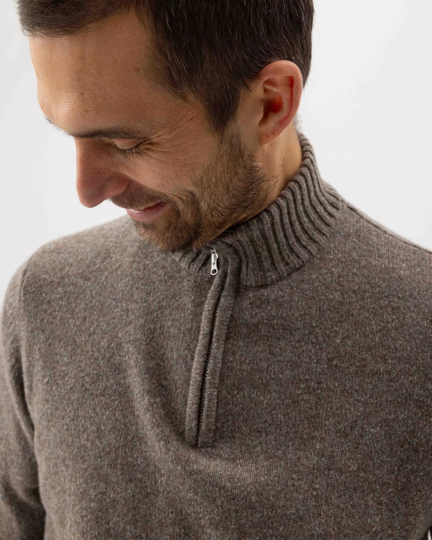 Holebrook Mens, the Charles T-neck in 775-Mole