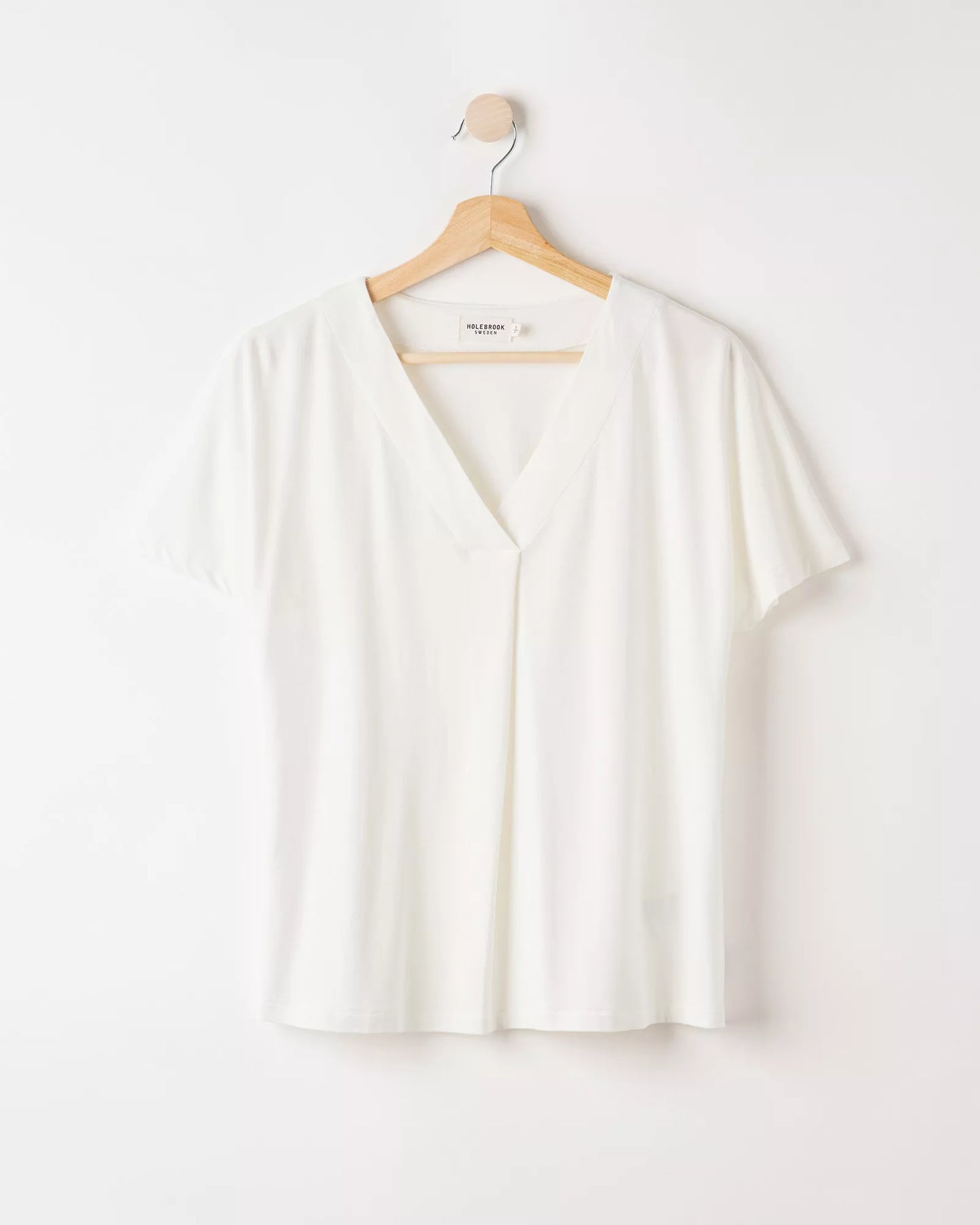 Holebrook T-Shirts , the Ellen V-neck Top