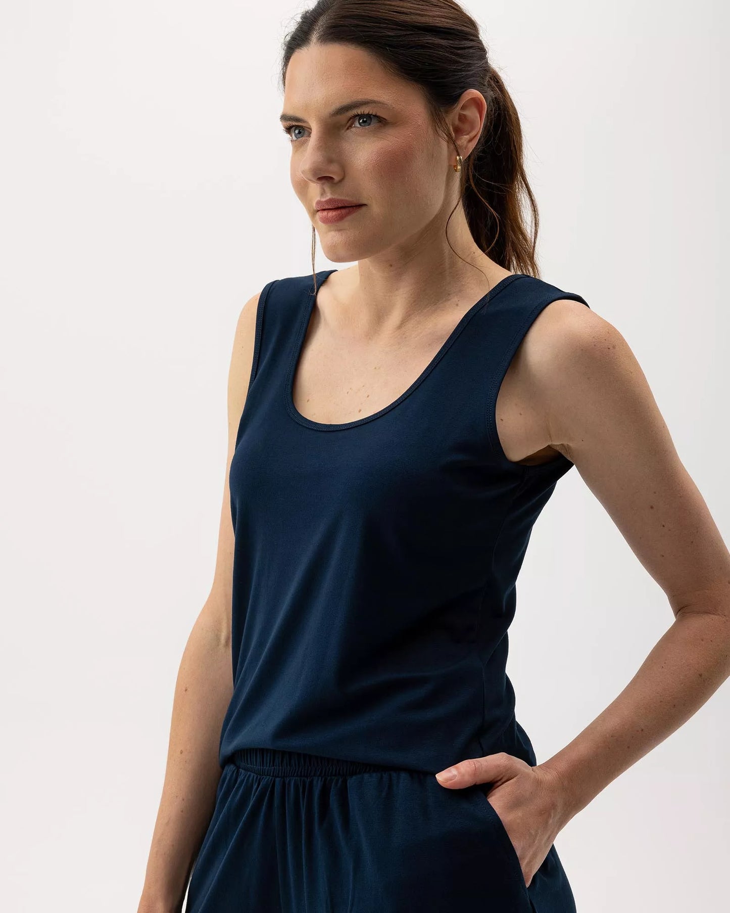 Holebrook Ladies, Esther Tank Top, in Navy