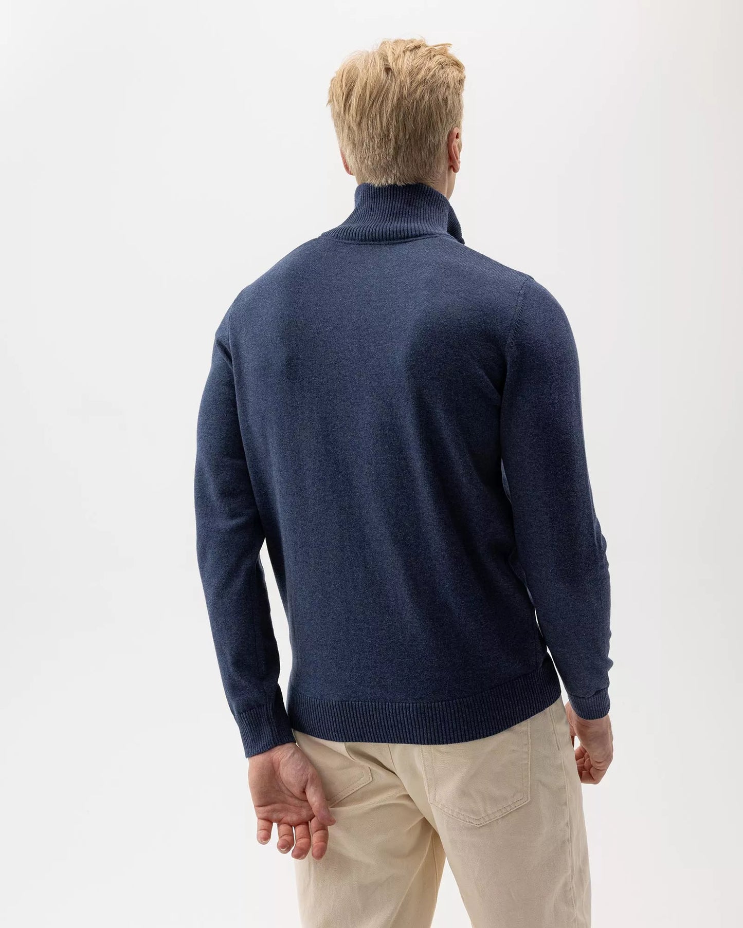 Holebrook Sweden Holger T-Neck, In Chambray