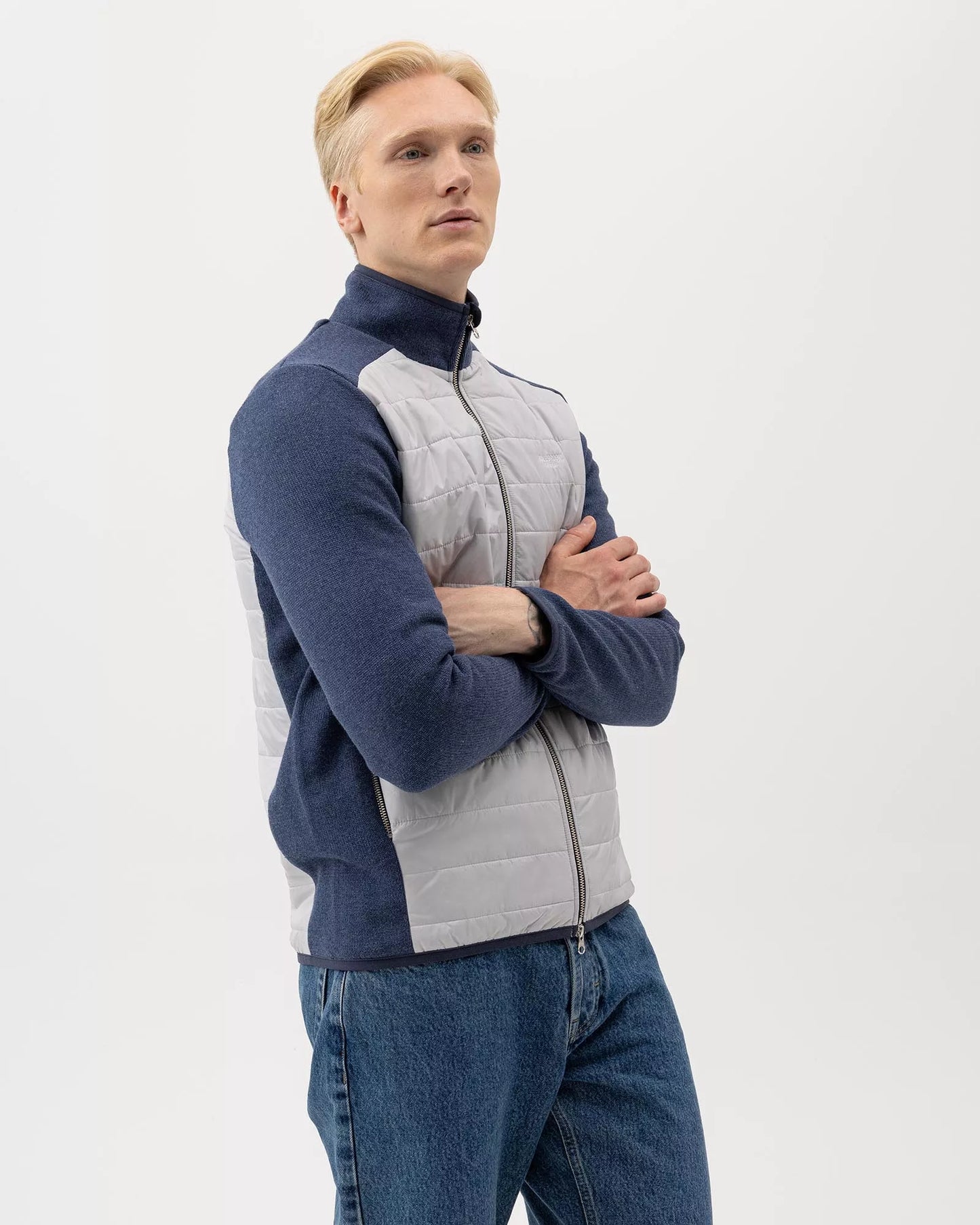Holebrook Mens, the Peder Fullzip WP in 683-Chambray / Marble Grey