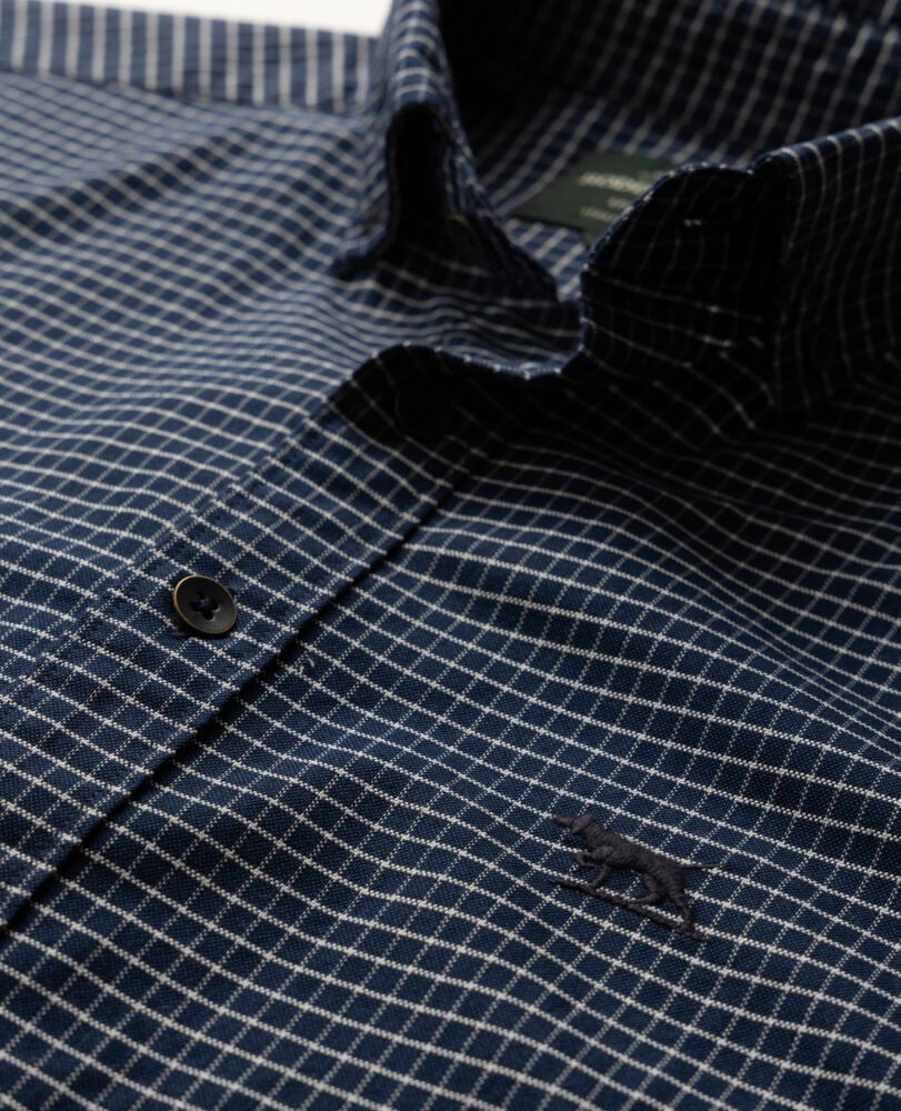 Rodd & Gunn, the Gunn Check Oxford 5 in Midnight