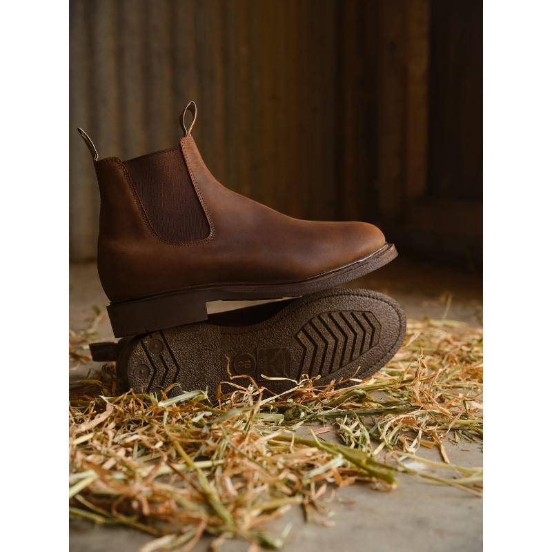 R.M.Williams Gardener boot – bark oiled nubuck leather