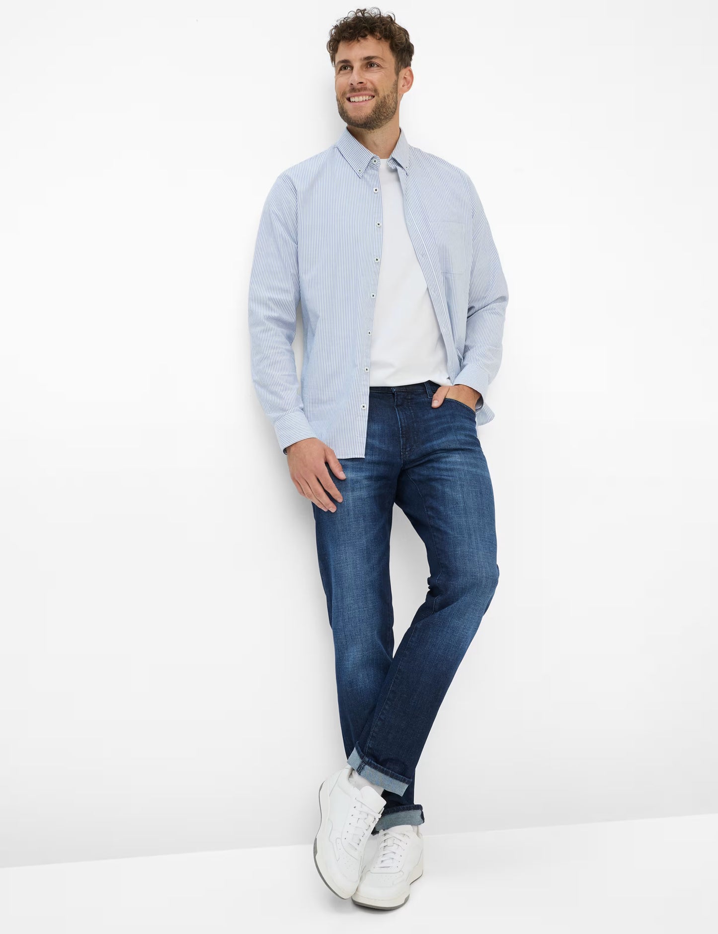 Brax Mens Jeans, Chuck - Blue Genes in Top Blue Used 13