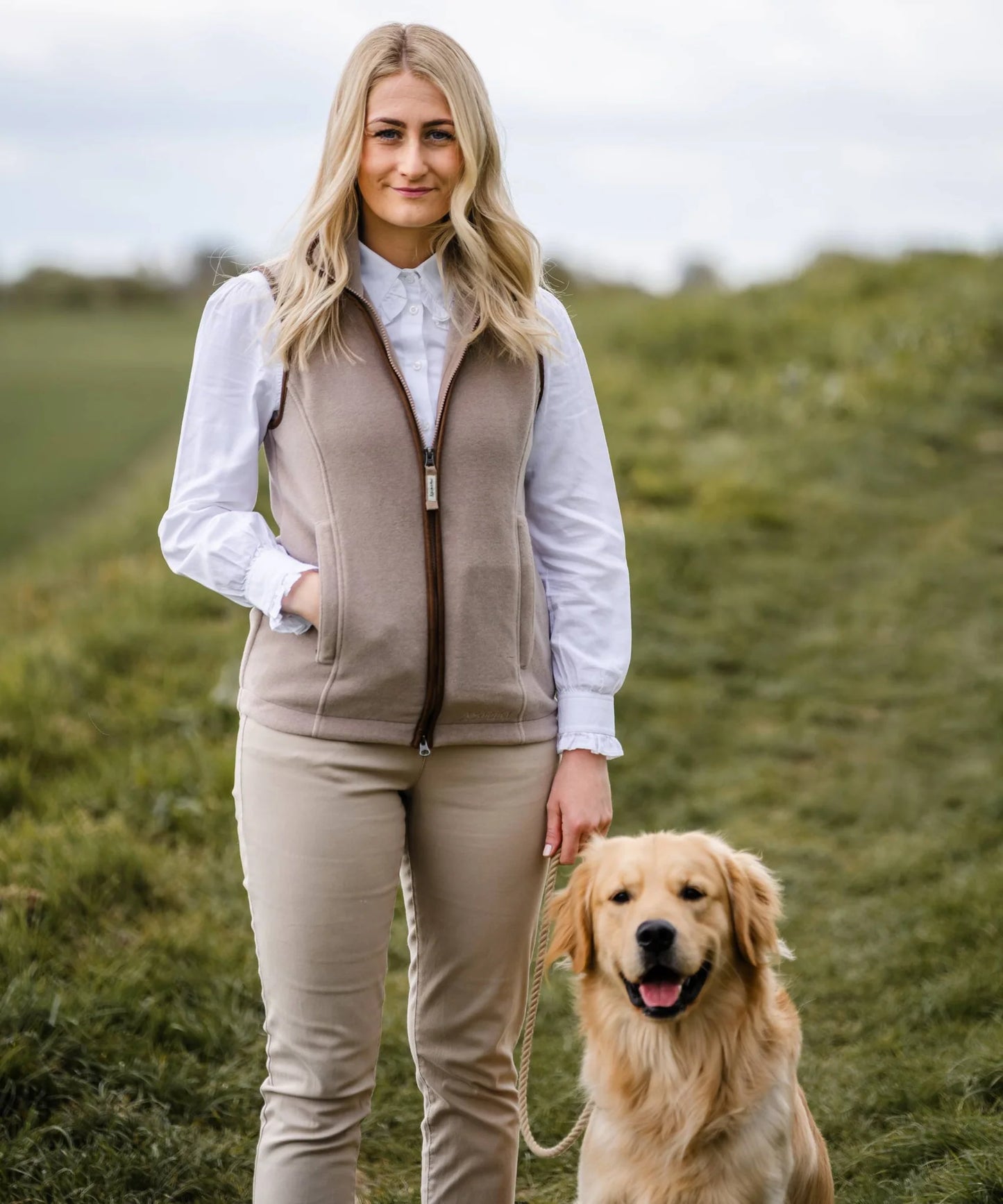 Schoffel Ladies Countrywear, the Lyndon Ii Fleece Gilet in Mushroom