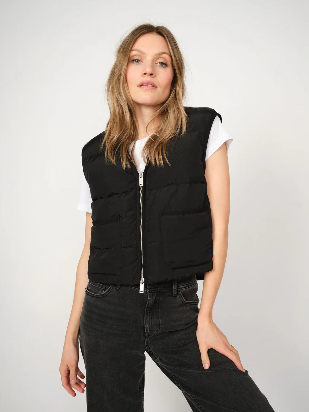 Mos Mosh , MMManja Down Vest