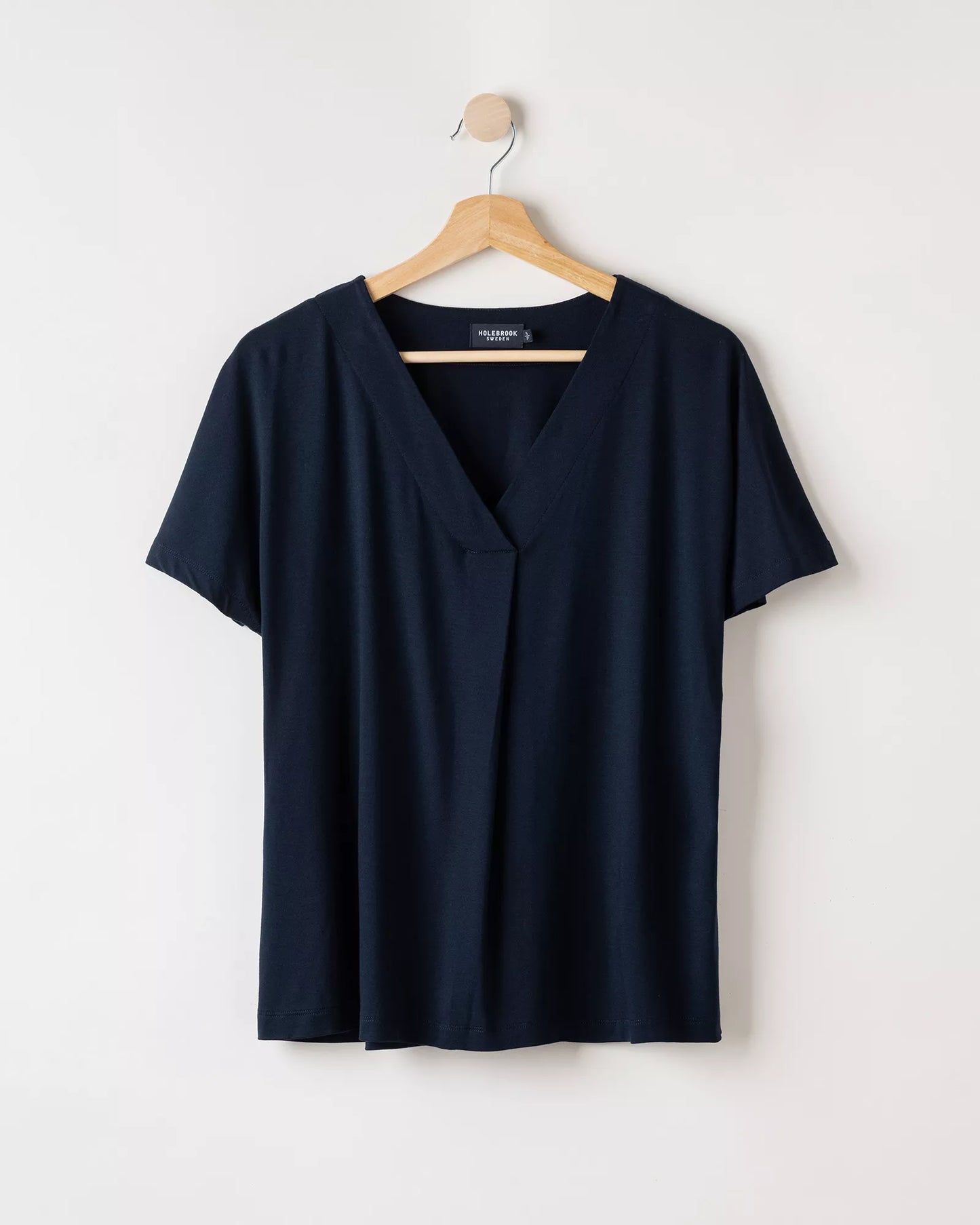 Holebrook T-Shirts , the Ellen V-neck Top