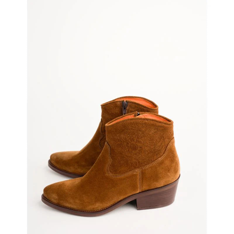 Penelope Chilvers, Footwear, the 100% Suede 223 Peat Cassidy Cordoban Suede Boot