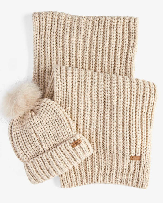 Barbour Saltburn Beanie & Scarf Gift Set