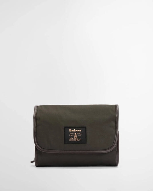 Barbour Wax Hanging Washbag