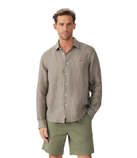 R.M. Williams, the Newman Classic Linen Shirt in Fatigue