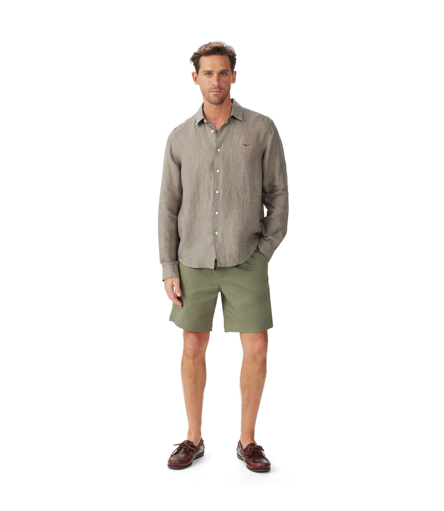 R.M. Williams, the Newman Classic Linen Shirt in Fatigue