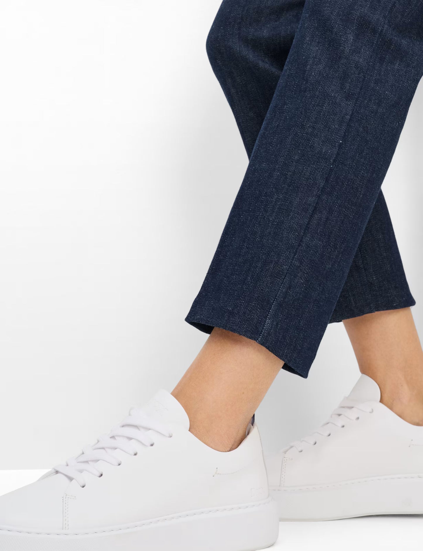 Brax Jeans , the May S Tailored denim: five-pocket jeans in a straight fit