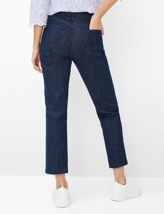 Brax Jeans , the May S Tailored denim: five-pocket jeans in a straight fit