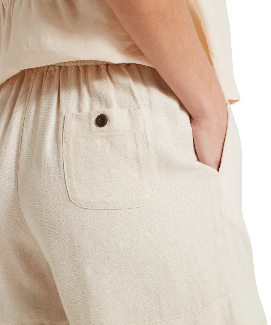 Schöffel Ladies, the Daphne Shorts in Oat
